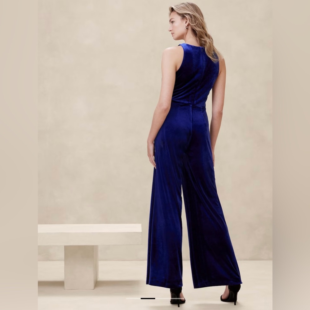 BANANA REPUBLIC VELVET JUMPSUIT - Picture 4 of 6